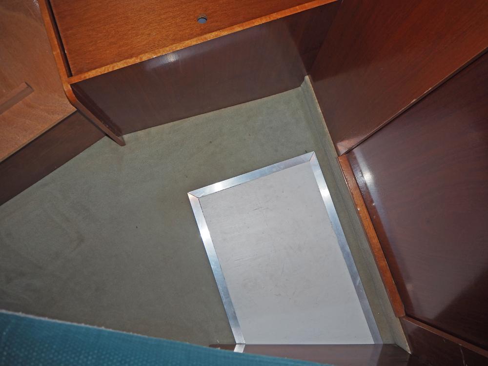 Vorschiff, Innenausstattung